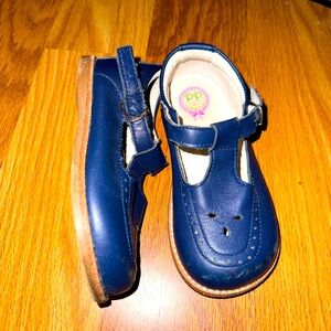 Posh Pickles/ dress navy shoes